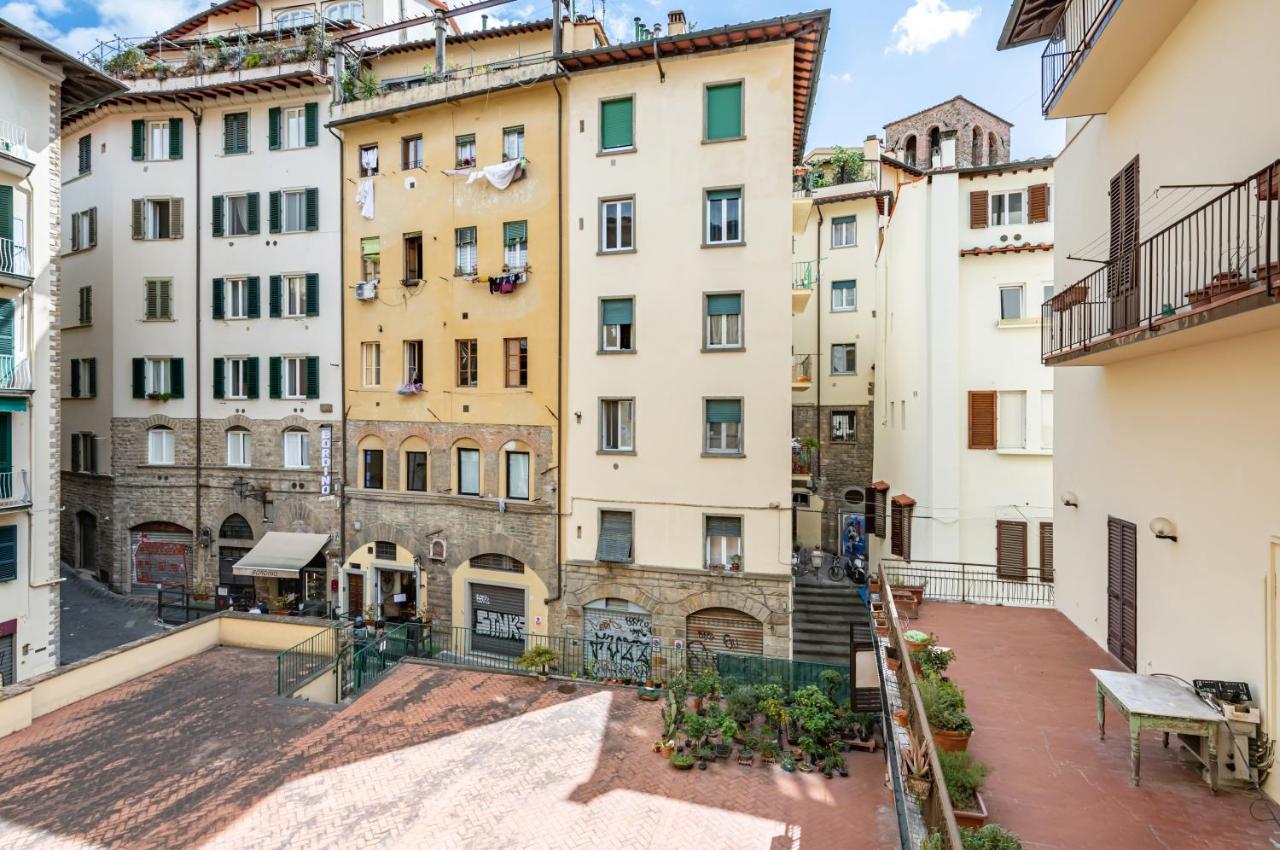 Ponte Vecchio Roomy Flat X7 Appartamento